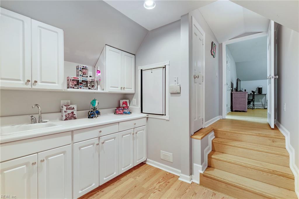 117 Leeds Property Photo 20