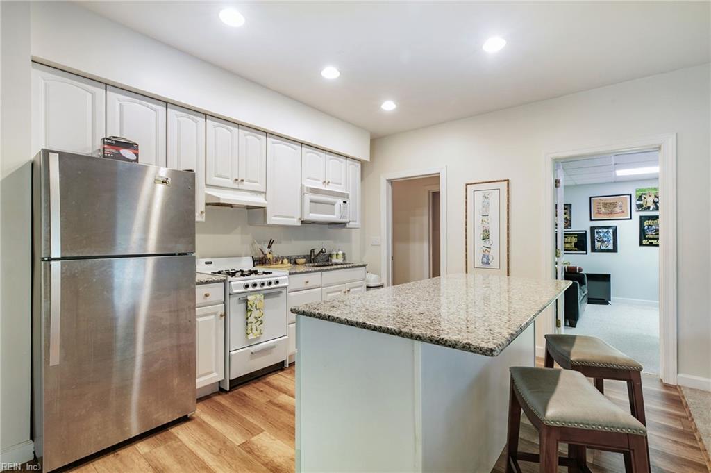 117 Leeds Property Photo 27