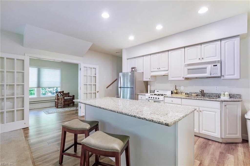 117 Leeds Property Photo 28