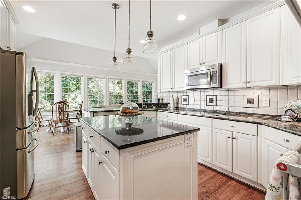 117 Leeds Property Photo 44