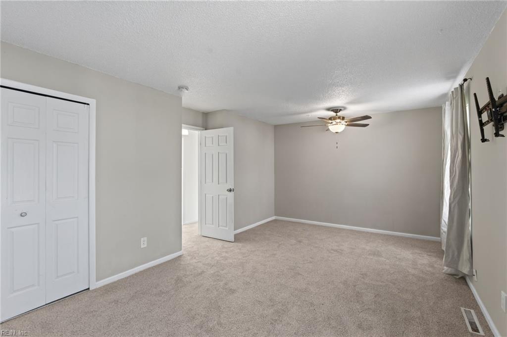 1261 Christian Ct Property Photo 14