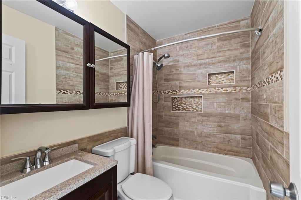 1261 Christian Ct Property Photo 15
