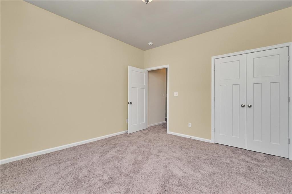2213 Wilmington Ave Property Photo 16