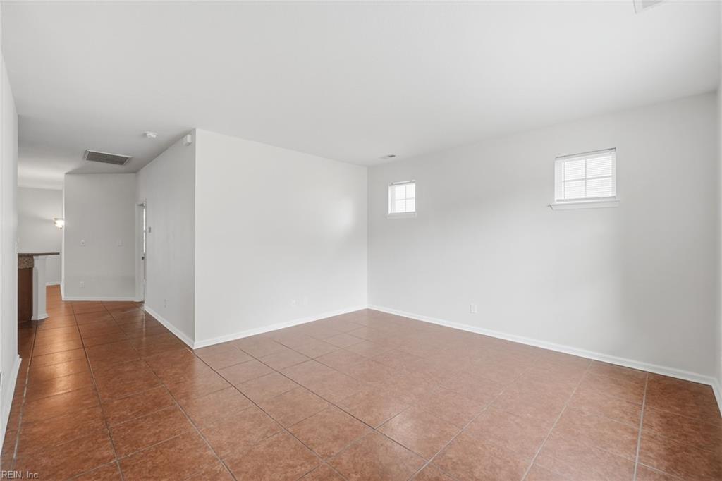 130 Lighthouse Dr Property Photo 3