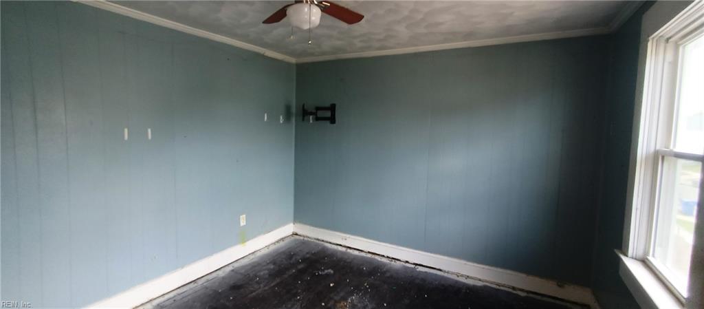 838 29th St Property Photo 14