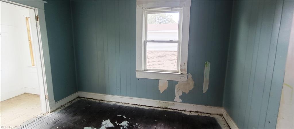 838 29th St Property Photo 16
