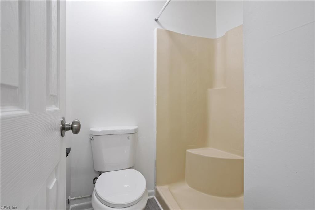 5525 Campus Dr Property Photo 19