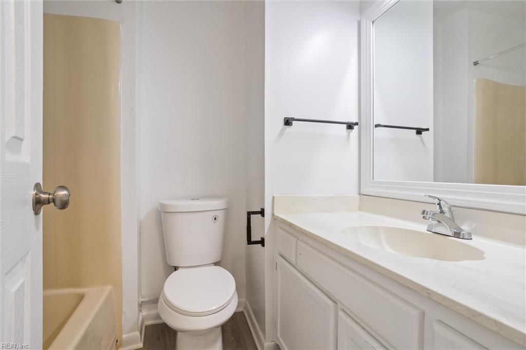 5525 Campus Dr Property Photo 22