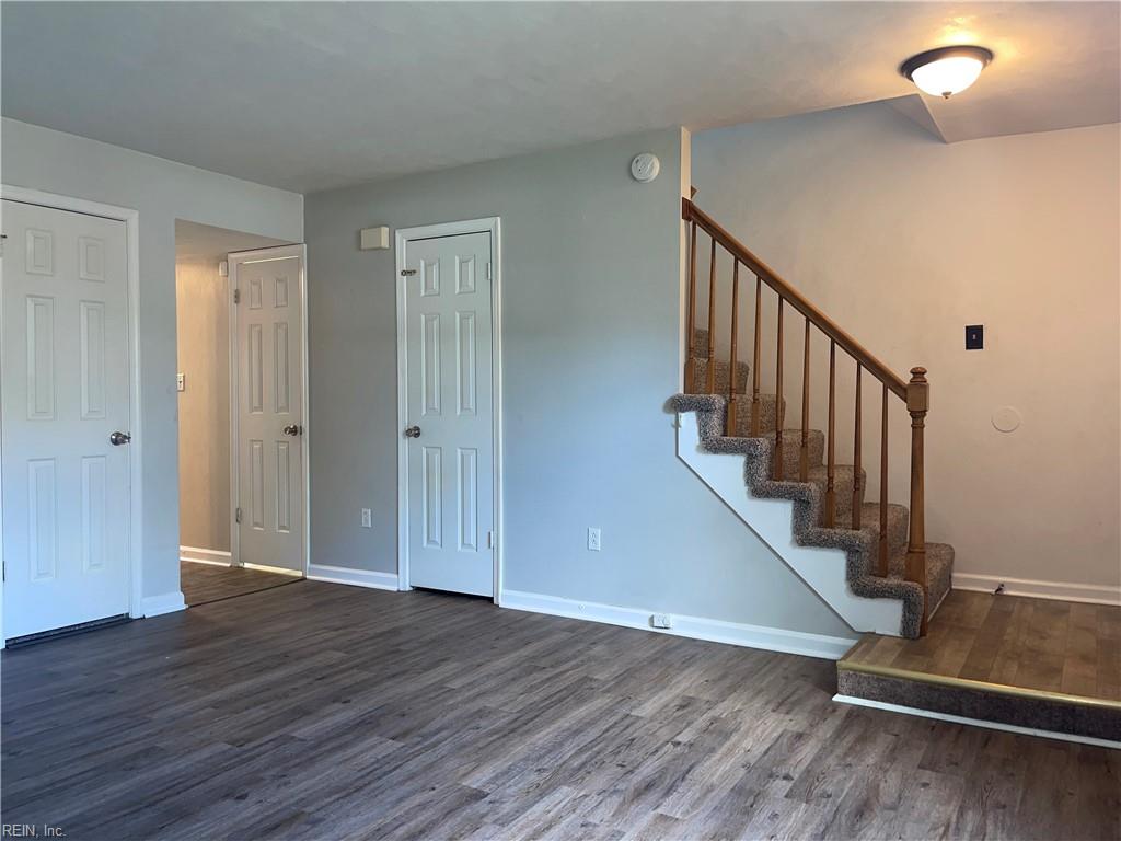 1214 Holly Ave Property Photo 4