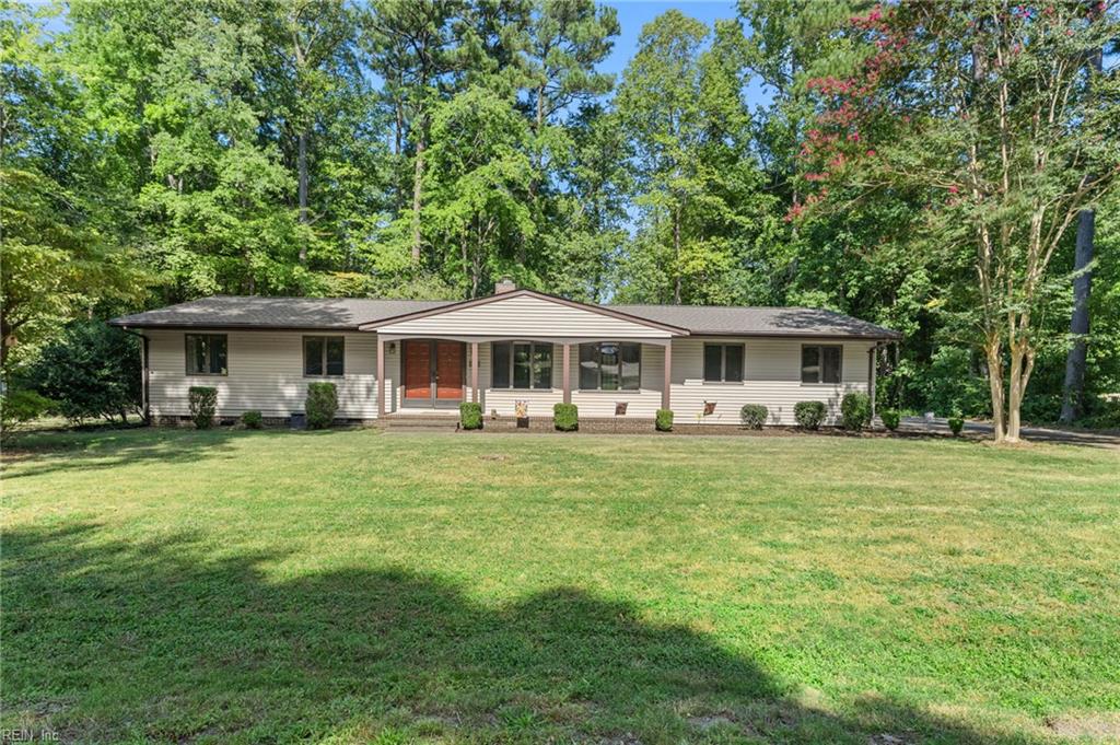 6481 Glenside Ct Property Photo 1