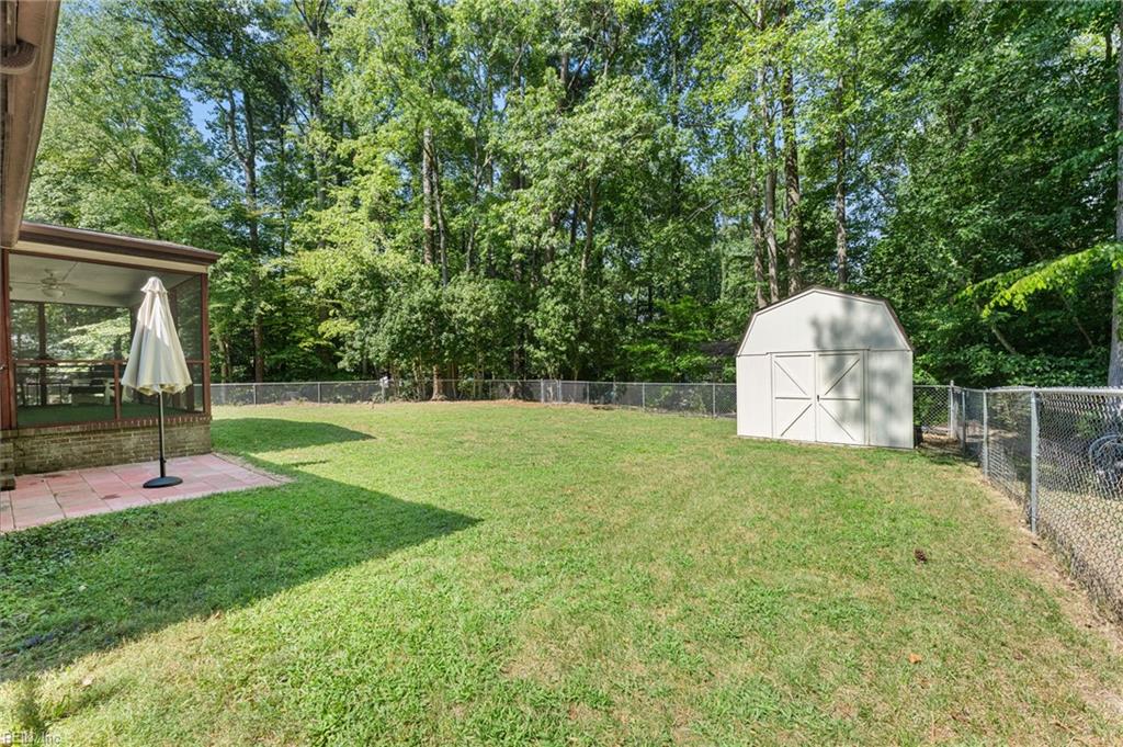 6481 Glenside Ct Property Photo 21