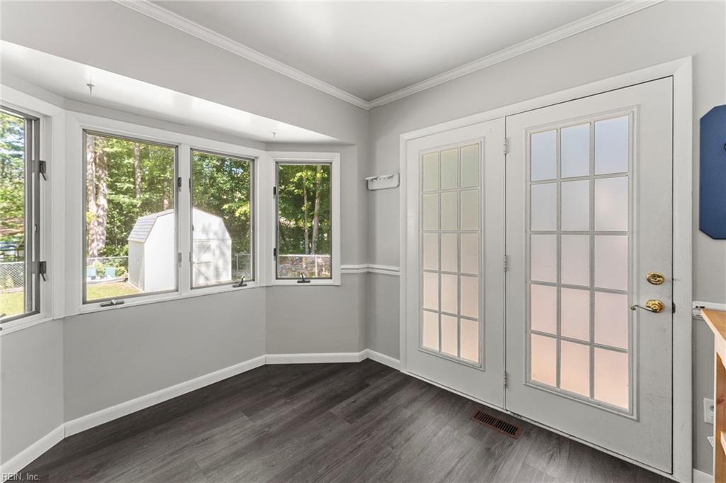 6481 Glenside Ct Property Photo 27