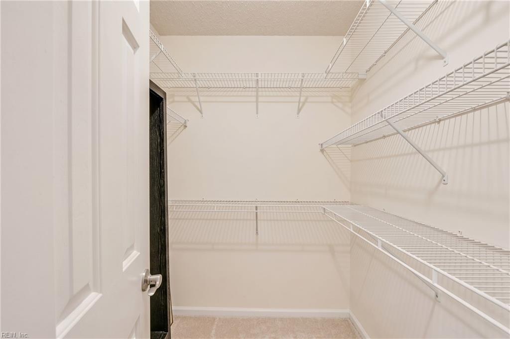 1273 Lake Dr Property Photo 22