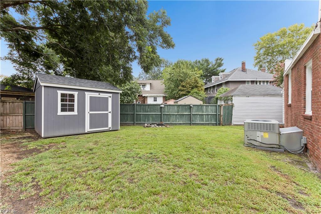 910 Baldwin Ave Property Photo 39