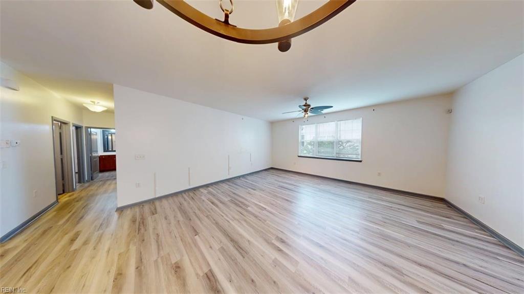 4332 Hillingdon Bnd Property Photo 12