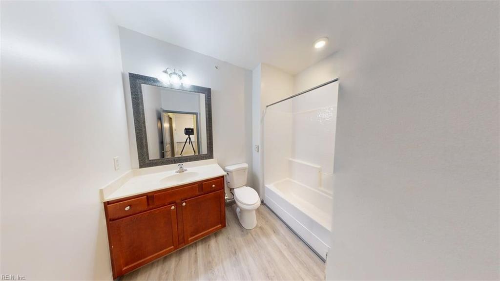 4332 Hillingdon Bnd Property Photo 24