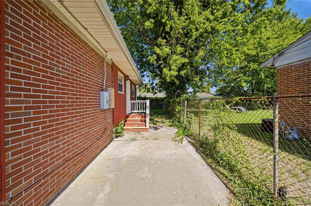 2948 E Little Creek Rd Property Photo 34