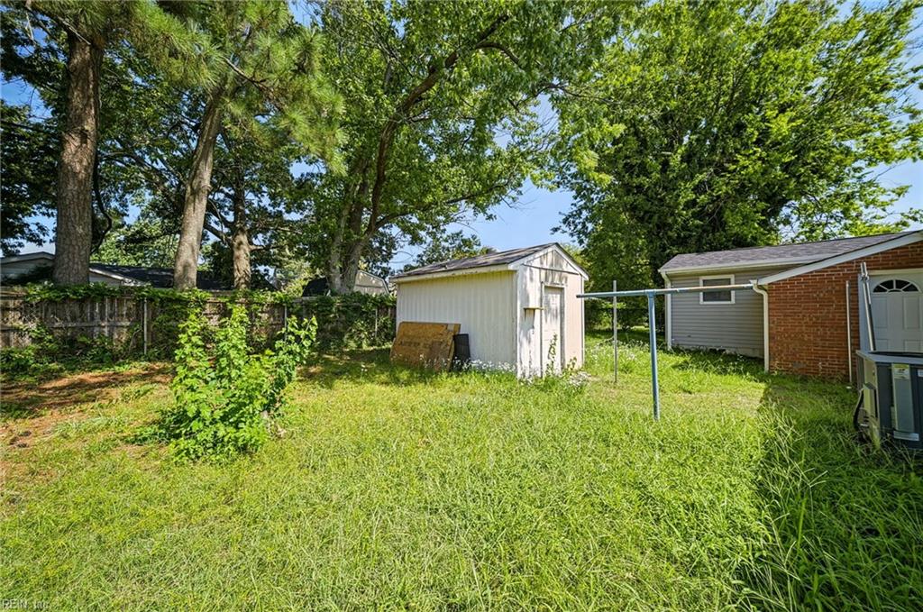 2948 E Little Creek Rd Property Photo 38
