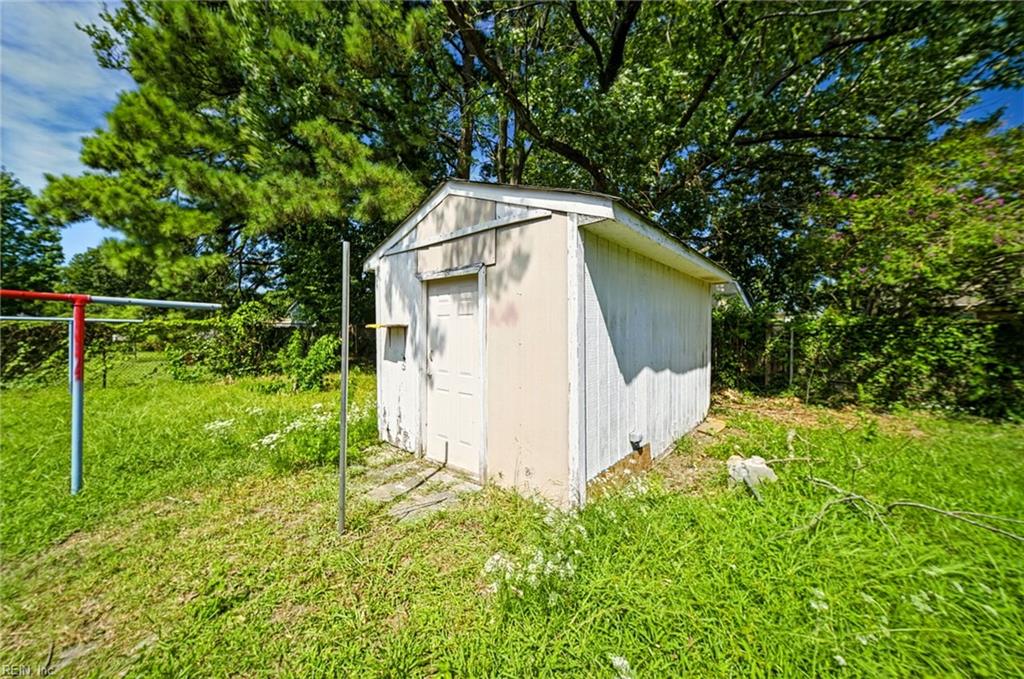 2948 E Little Creek Rd Property Photo 39