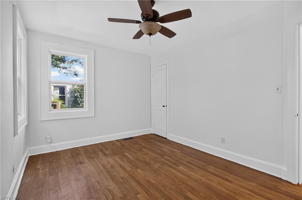 208 Forsythe St Property Photo 19
