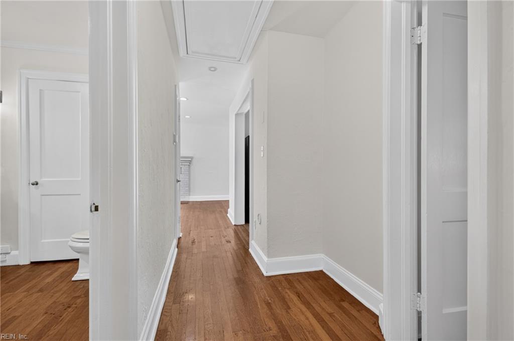 208 Forsythe St Property Photo 27