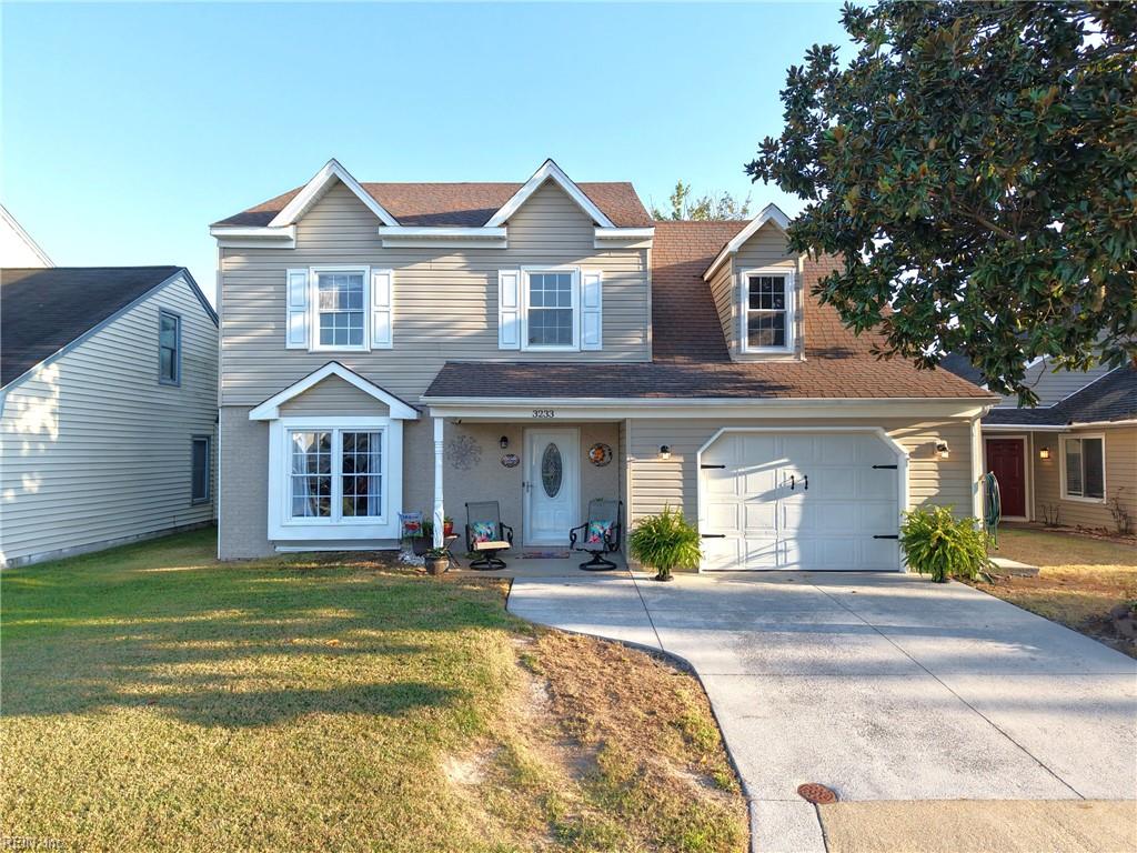 3233 Barberry Ln Property Photo 1