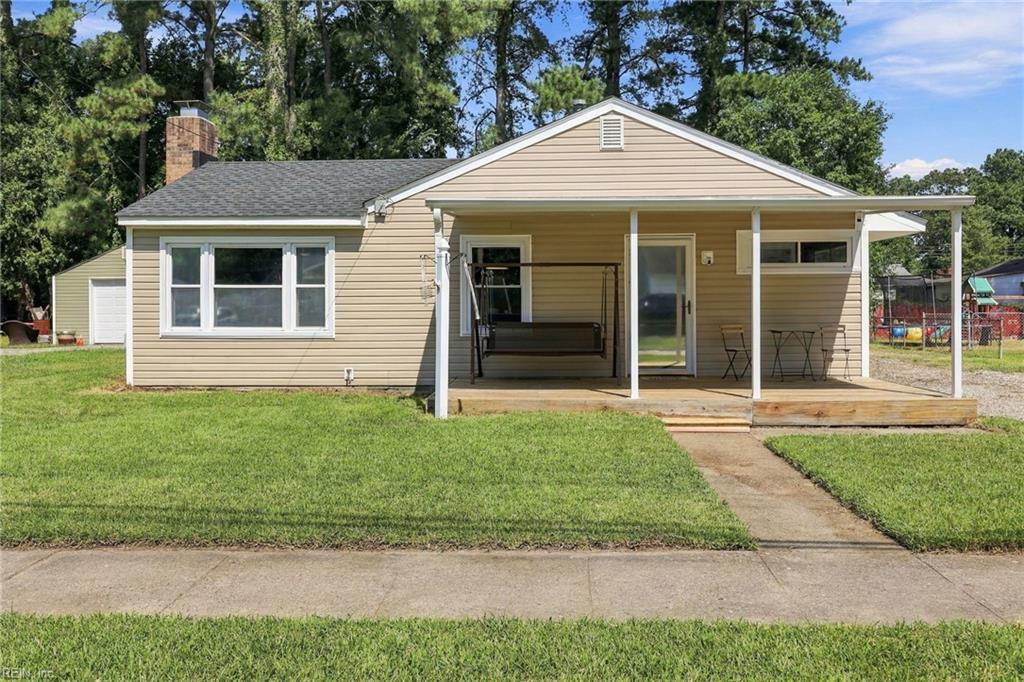2424 Youngman Rd Property Photo 1