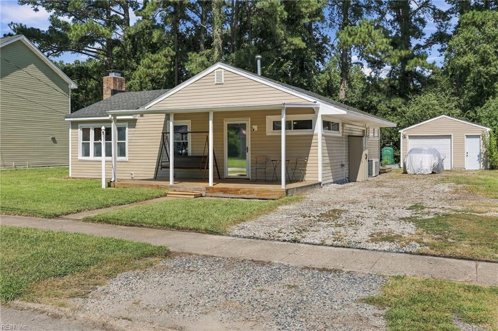 2424 Youngman Rd Property Photo 3