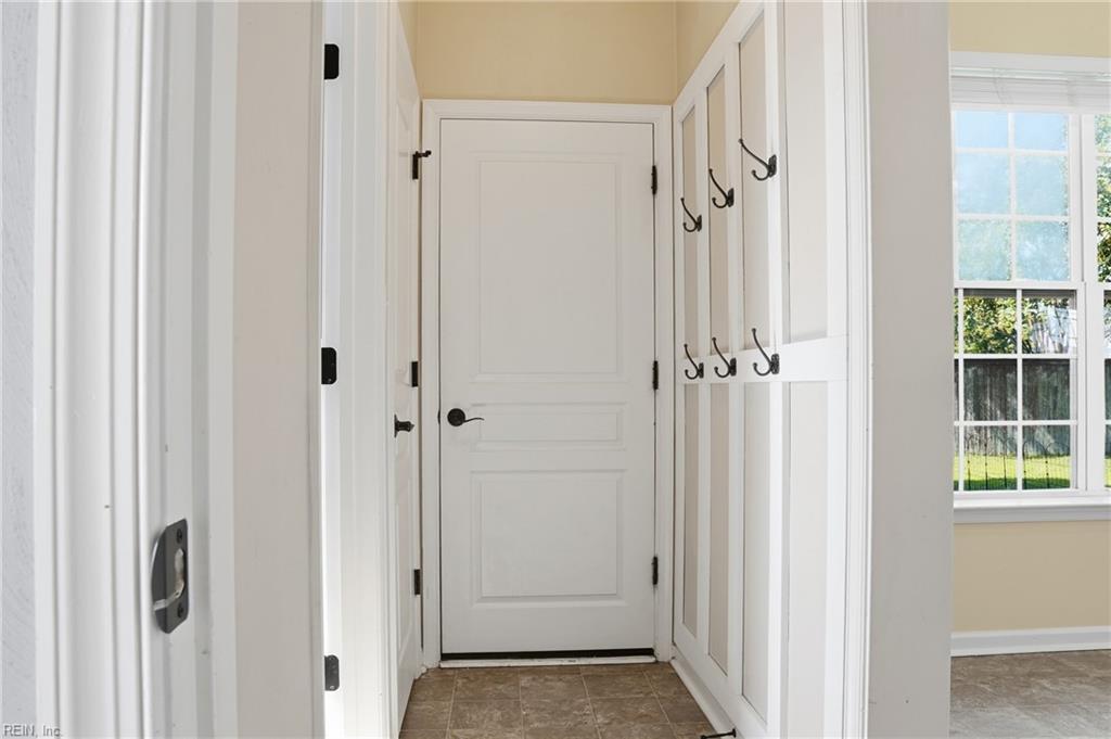 4124 Bridle Way Property Photo 12