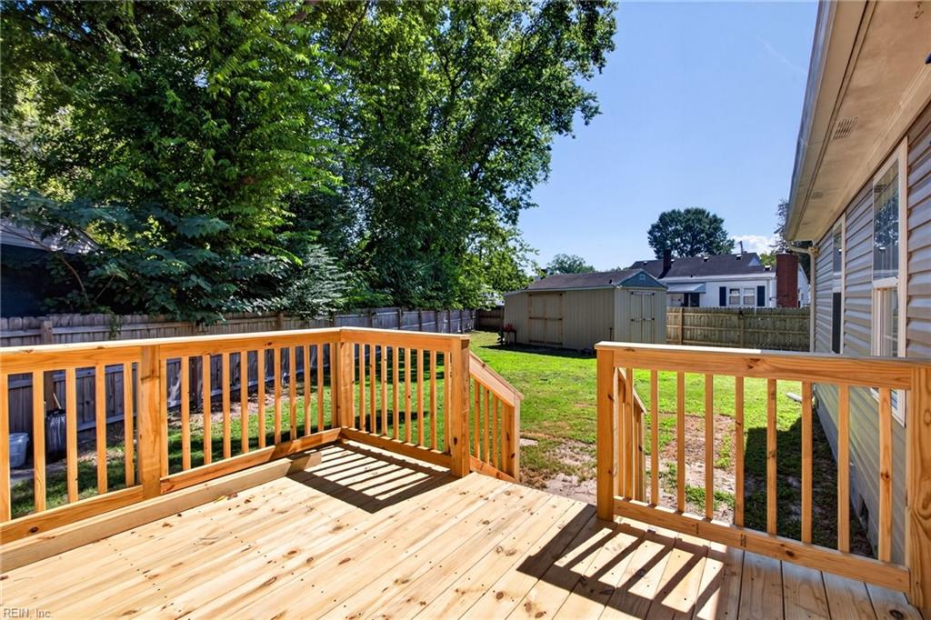 607 Palmer Turn Property Photo 36