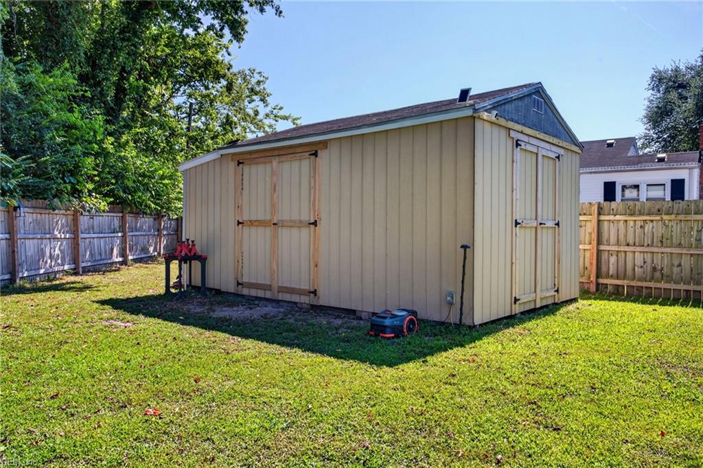 607 Palmer Turn Property Photo 40