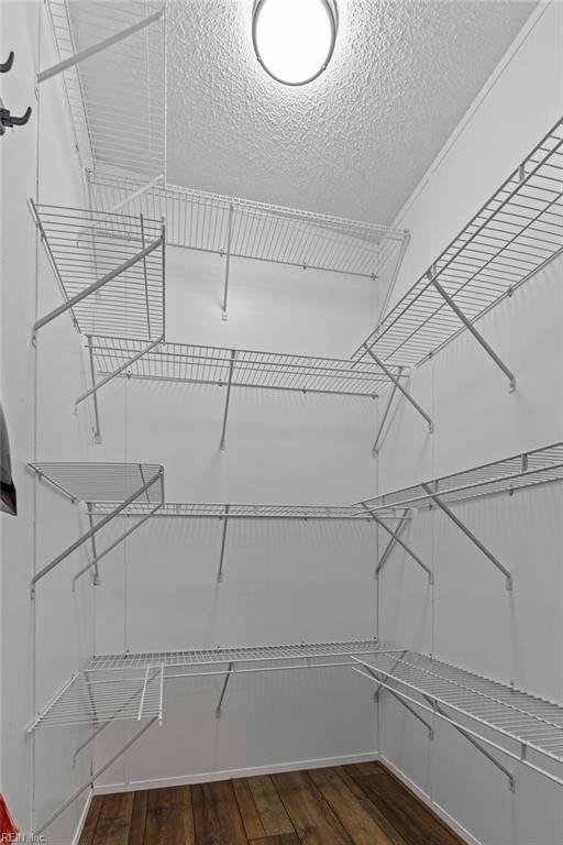 9242 Doles Rd Property Photo 10