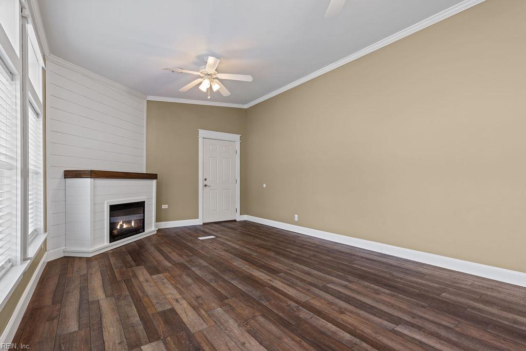 9242 Doles Rd Property Photo 13