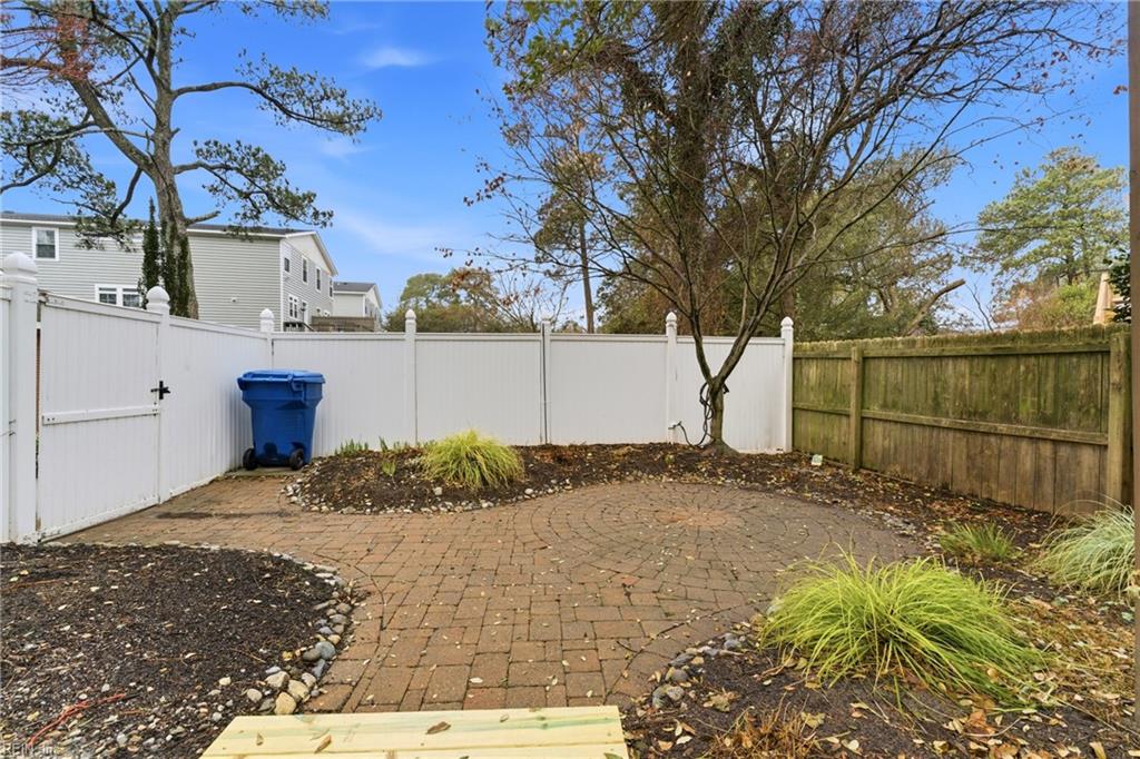 3734 Chesterfield Ave Property Photo 41