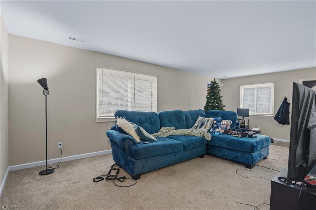 1525 Malibu Pl Property Photo 8