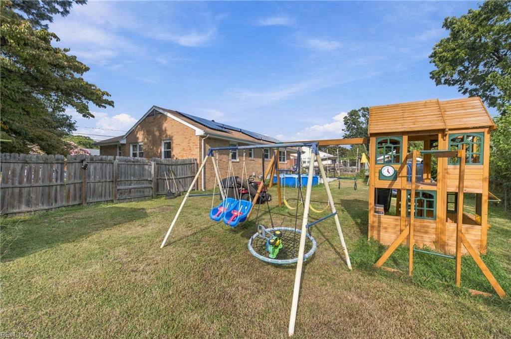 110 Southerland Dr Property Photo 33