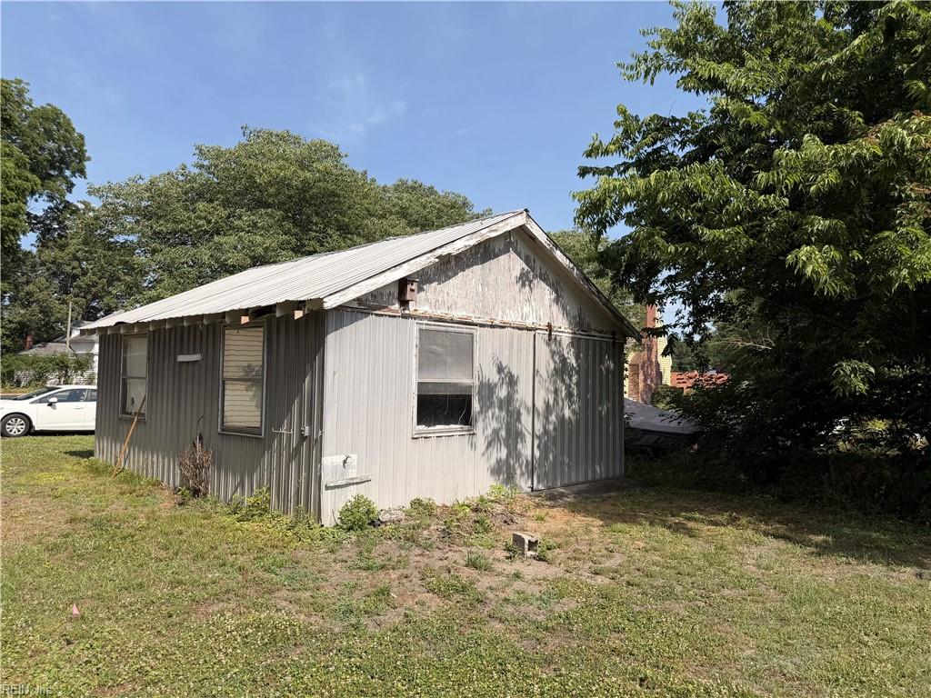 278 Prince George St Property Photo 36