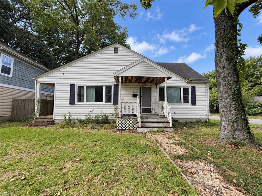 255 W Balview AVE