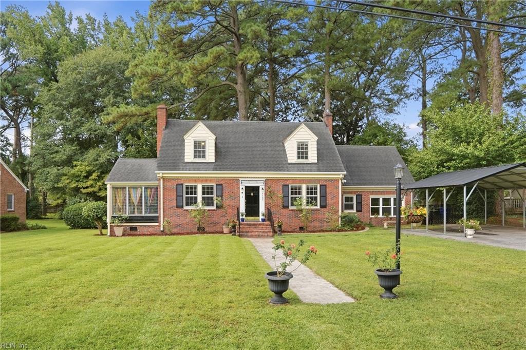 4509 Wake Forest Rd Property Photo 2