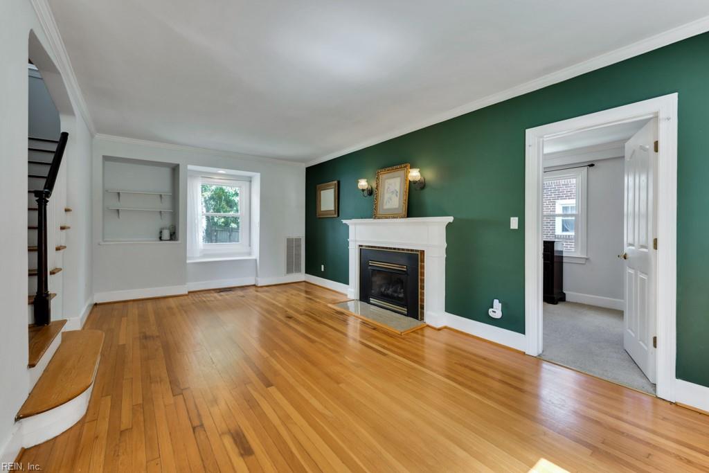 114 Braddock Rd Property Photo 3