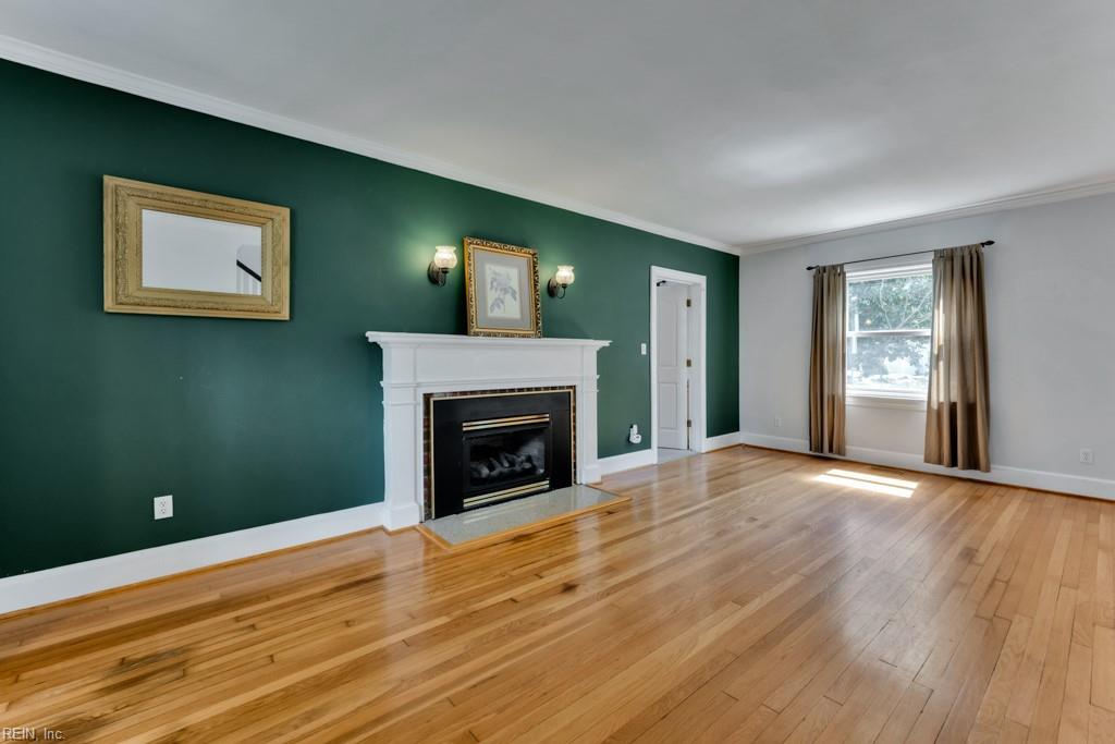 114 Braddock Rd Property Photo 4