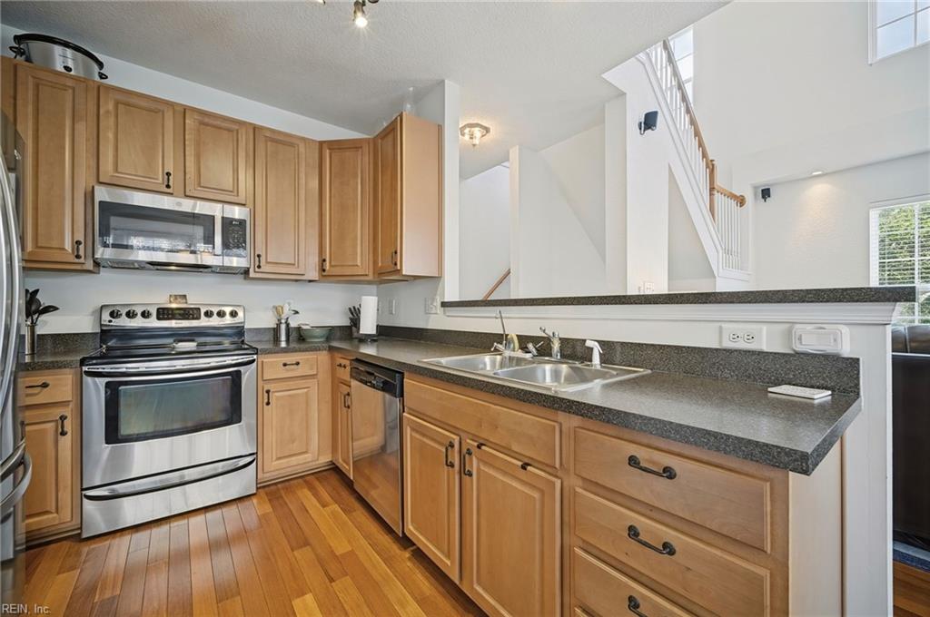900 Buckhurst Ln Property Photo 11