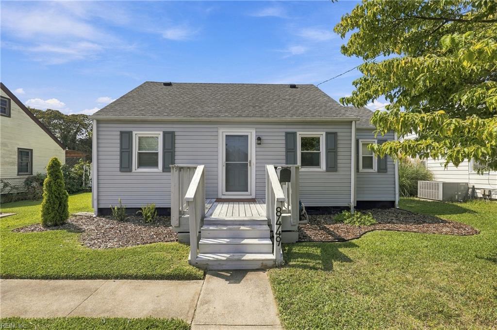 8449 Radnor RD Property Photo 1