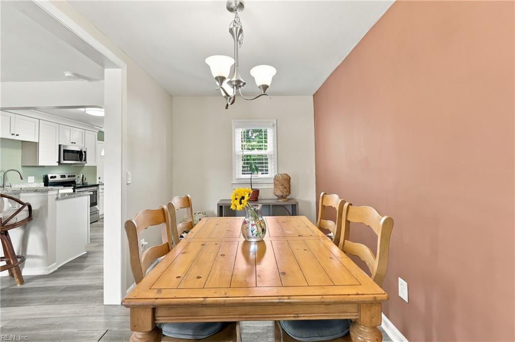 8449 Radnor Rd Property Photo 8