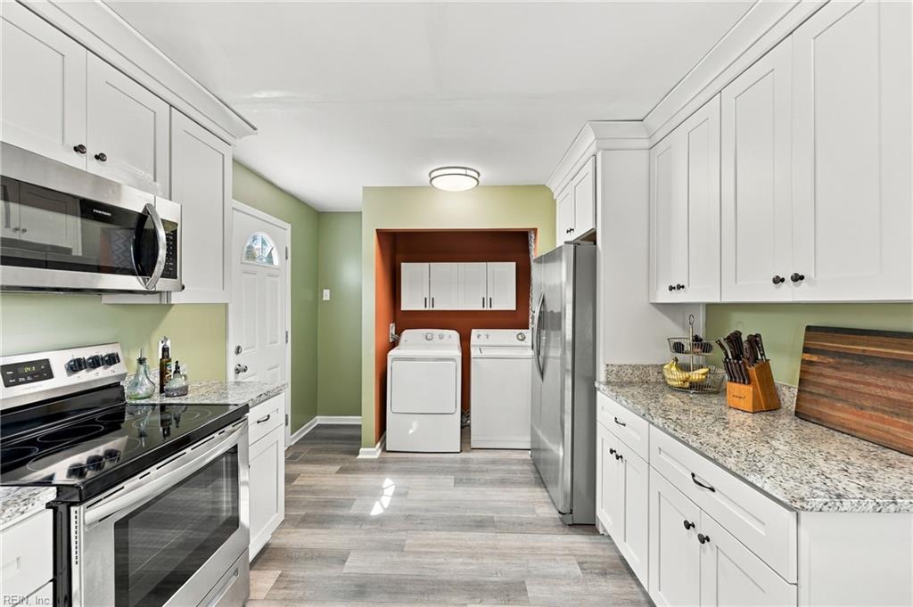 8449 Radnor Rd Property Photo 11