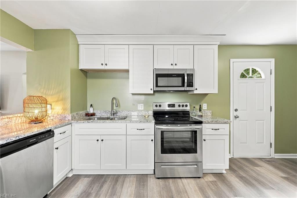 8449 Radnor Rd Property Photo 15