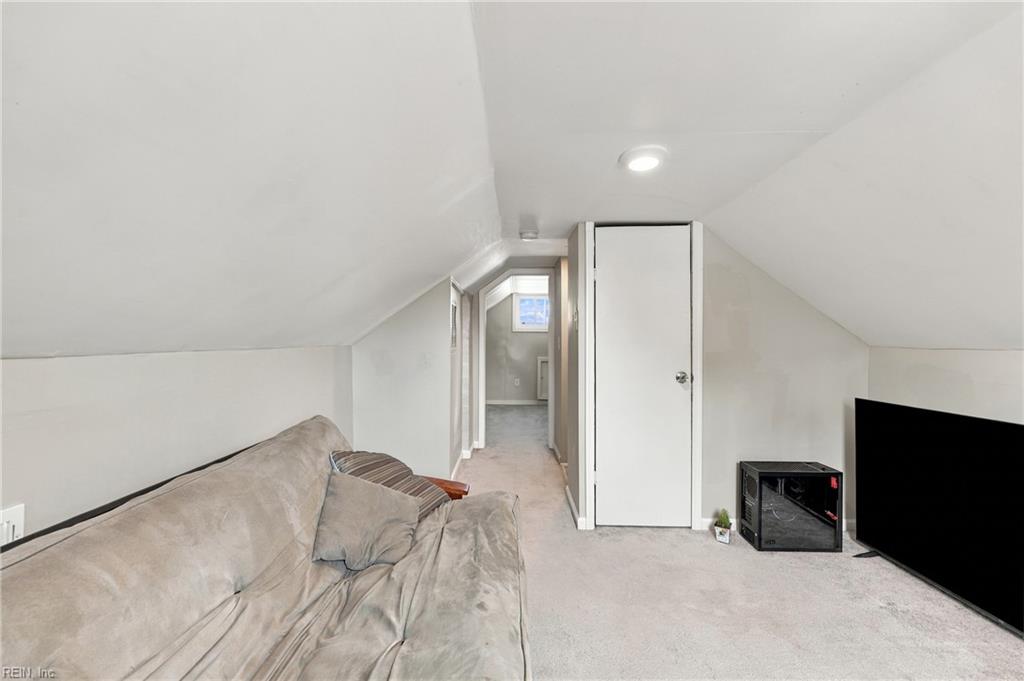 8449 Radnor Rd Property Photo 25