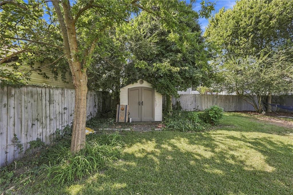 8449 Radnor Rd Property Photo 30