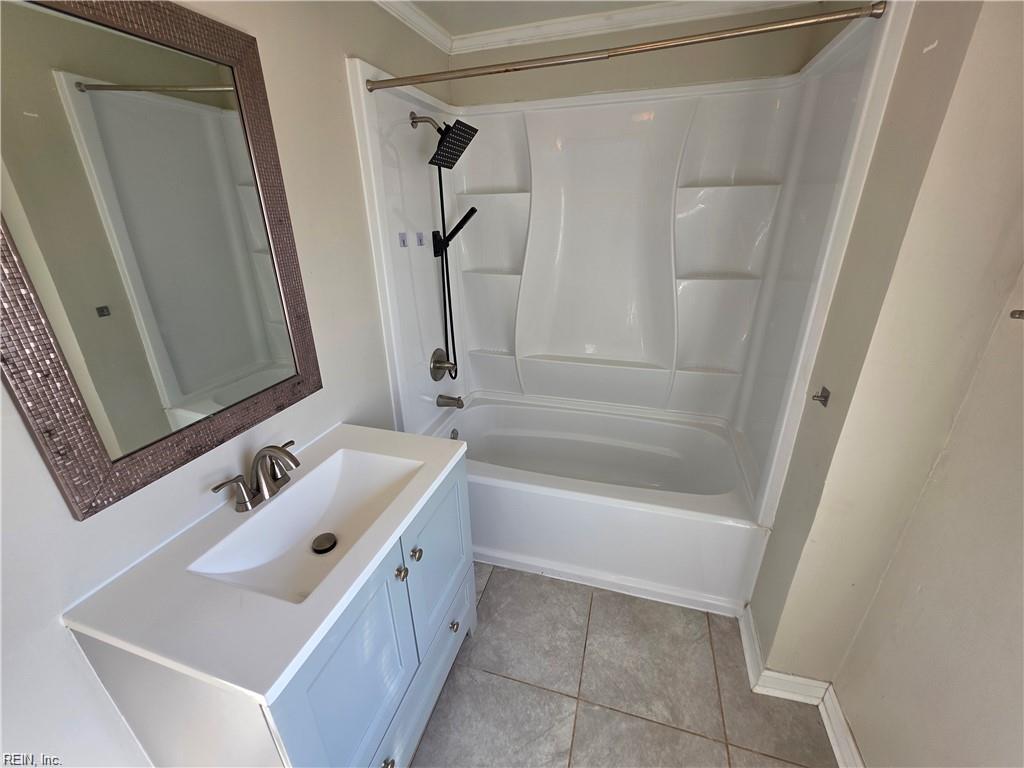 388 Poplar Ave Property Photo 5