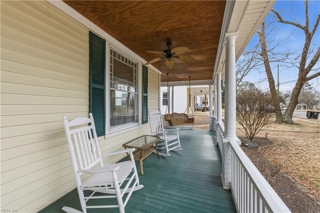 508 N High St Property Photo 6